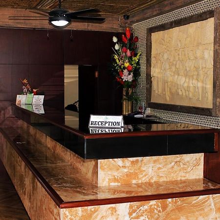 Score Birds Hotel Angeles Zewnętrze zdjęcie