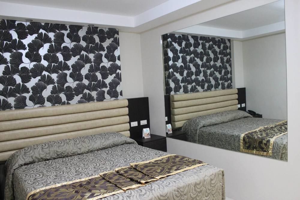 Score Birds Hotel Angeles Zewnętrze zdjęcie