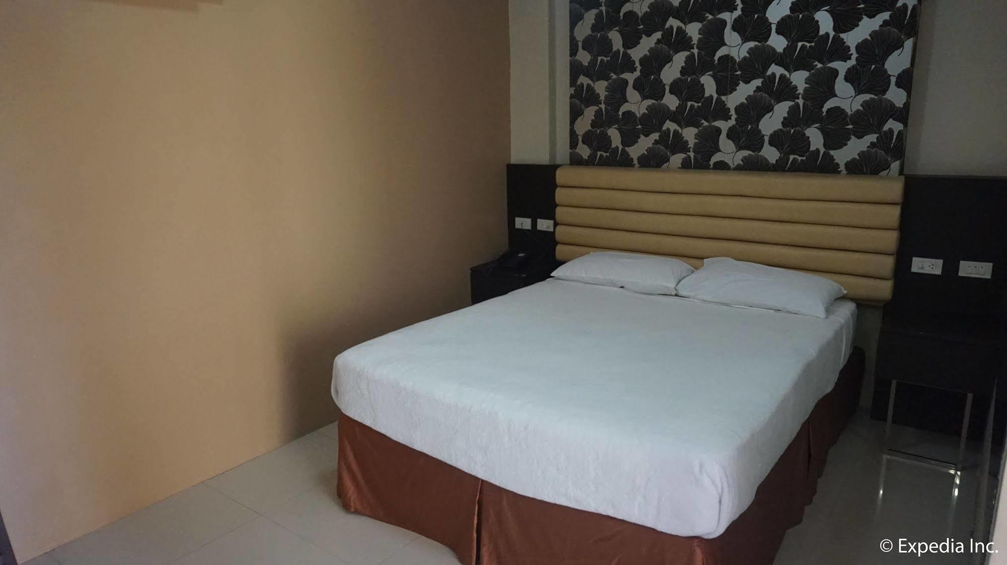 Score Birds Hotel Angeles Zewnętrze zdjęcie